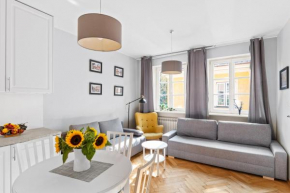 Cute apartment in the historic old town of Warsaw